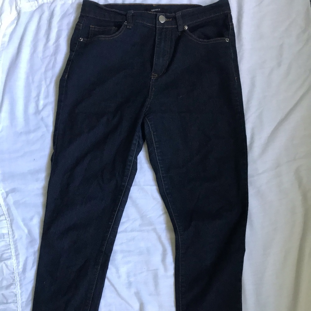 Dark wash high waisted jeans